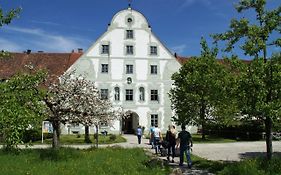 Zentrum Für Umwelt Und Kultur - Gästehaus Und Jugendbildungseinrichtung Im Maierhof Benediktbeuern